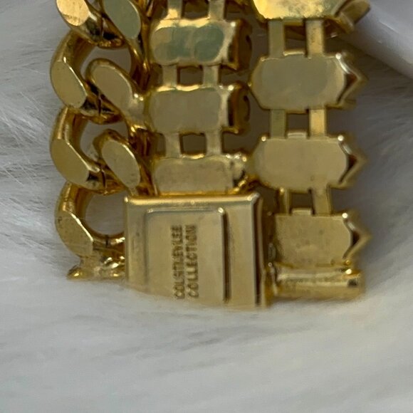 COURTNEY LEE COLLECTION RHINESTONE BRACELET - Picture 9 of 9